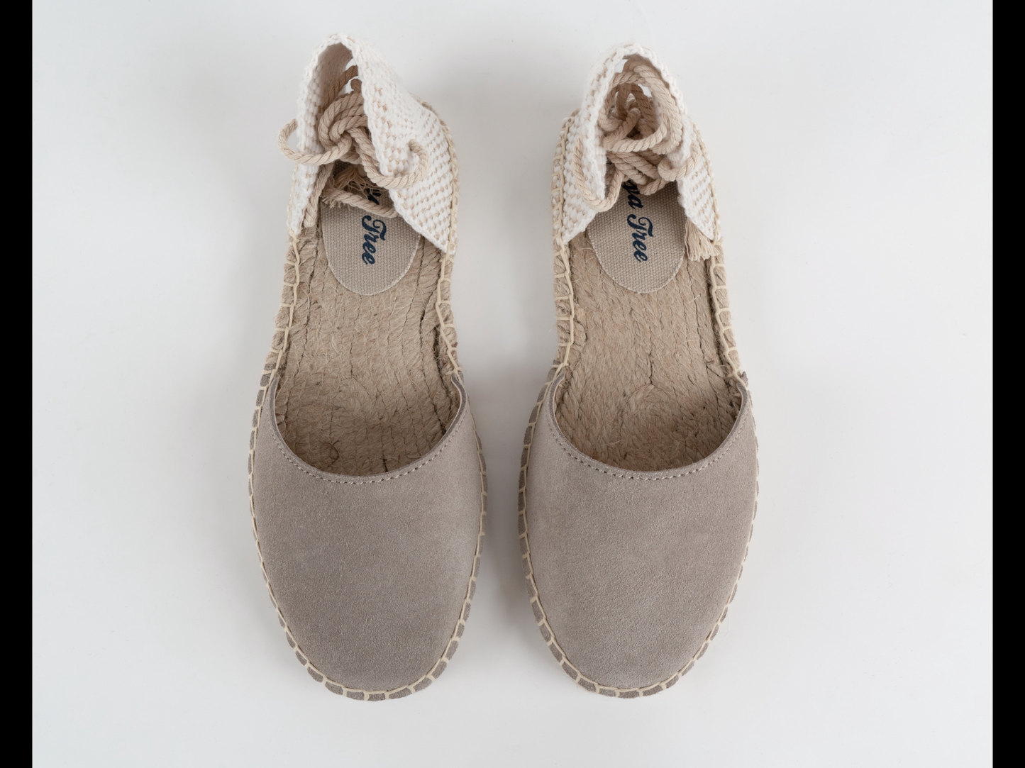 Beige Valenciana flat